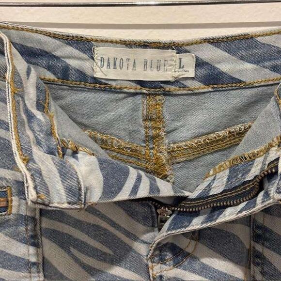 Dakota Blue Y2K Denim Zebra Frayed VINTAGE Side Ruched Mini SkirWomen's Size L - Picture 9 of 14